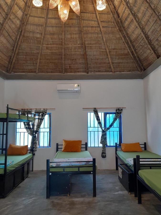 The Seaside Bungalow Hostel And Bar Hoi An Eksteriør billede