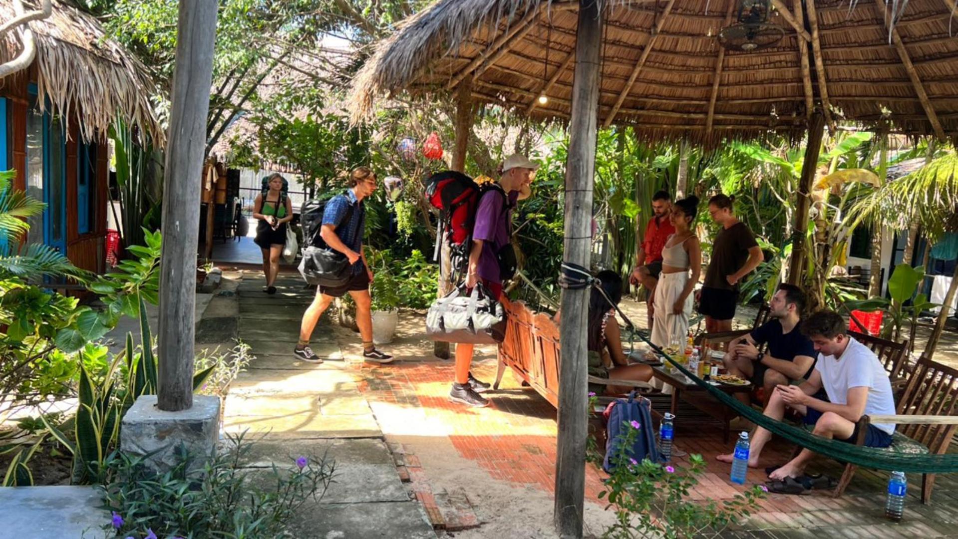 The Seaside Bungalow Hostel And Bar Hoi An Eksteriør billede